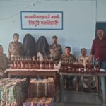 पुलिस ने रांची के दो शराब तस्करों को इंजिनियरिंग कॉलेज, पलामू के समीप से किया गिरफ्तार।